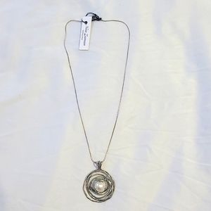 Noa Zuman necklace